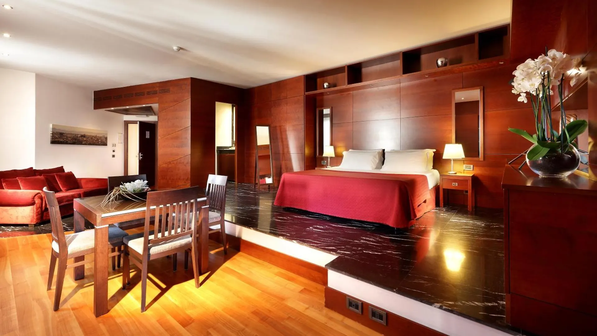 Exe International Palace Rome 4*,  Italy