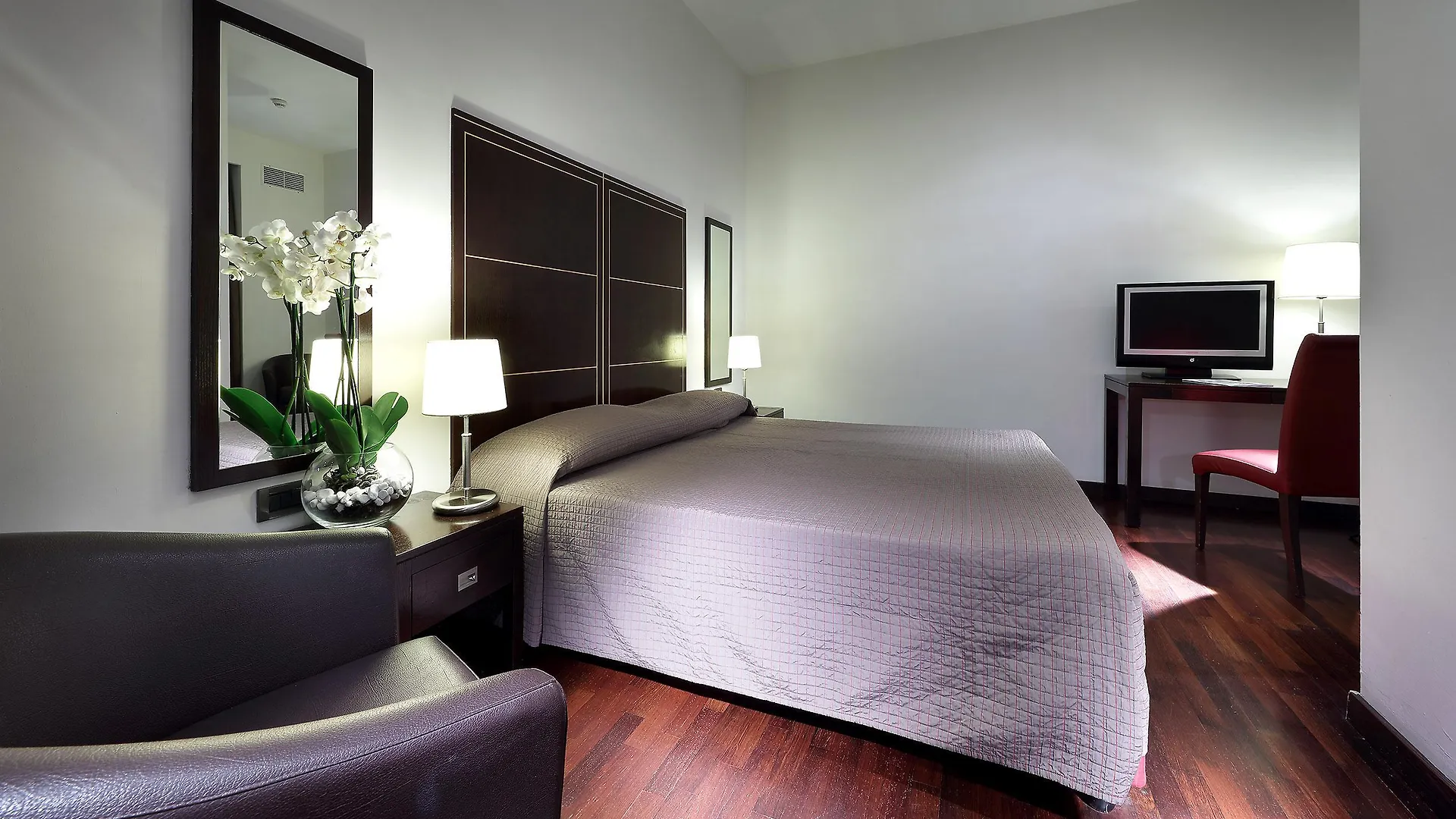 Exe International Palace Rome 4*,  Italy