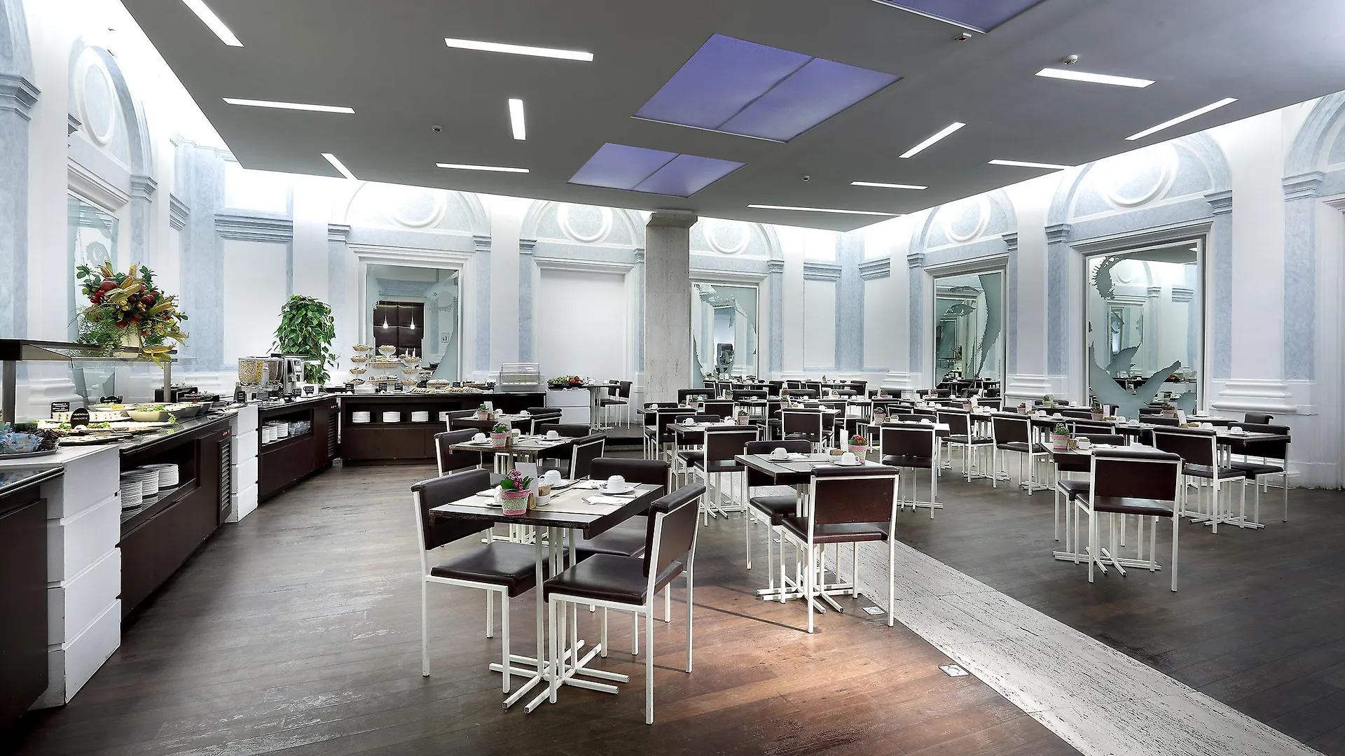 Exe International Palace Rome 4*,