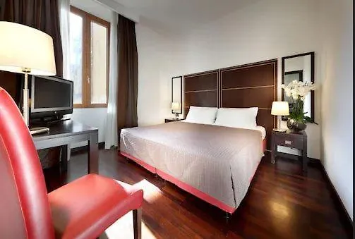 Exe International Palace Roma Hotel