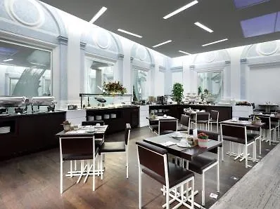 Exe International Palace Roma Hotel