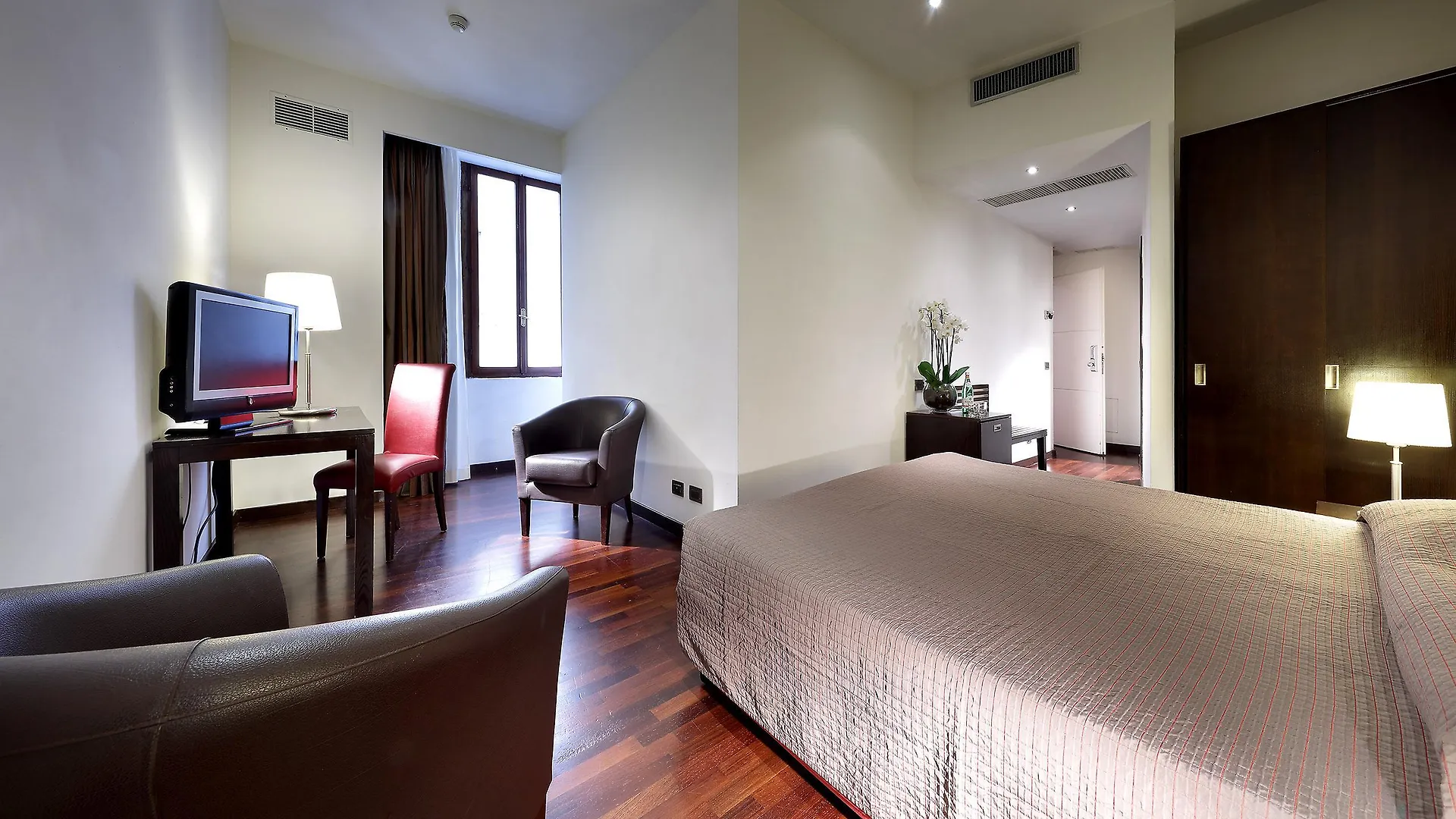 Exe International Palace Roma Hotel