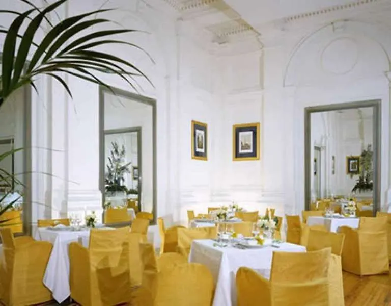 Exe International Palace Roma 4*,