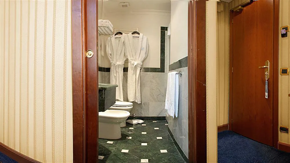 **** Hotel Exe International Palace Roma Itália